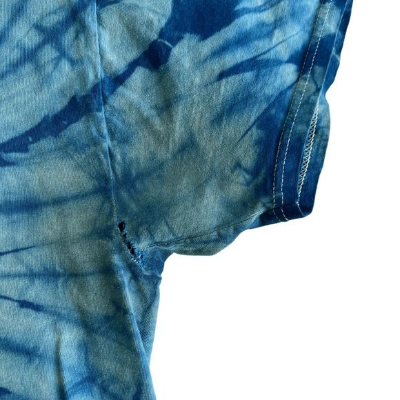 Vintage Late 90s Hooters Tee Mobile Alabama - Picture 3 of 5